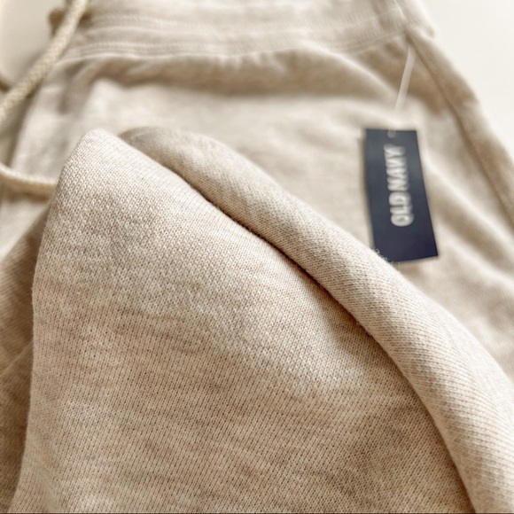 NWT Old Navy Cropped French Terry Jogger - Picture 5 of 14